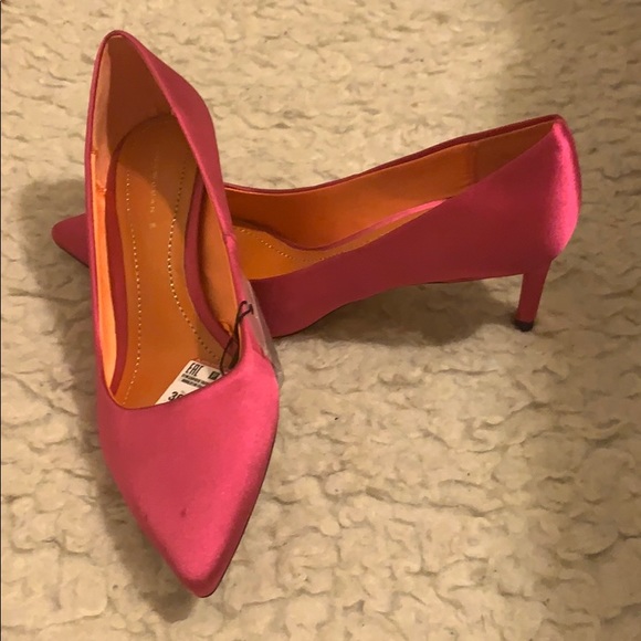 ZARA MID HEEL SATIN SHOES  FUCHSIA PINK  BRAND NEW - Picture 2 of 3